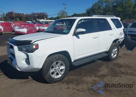 2018 Toyota 4Runner Sr5 from USA, damaged, VIN JTEBU5JR5J5608989